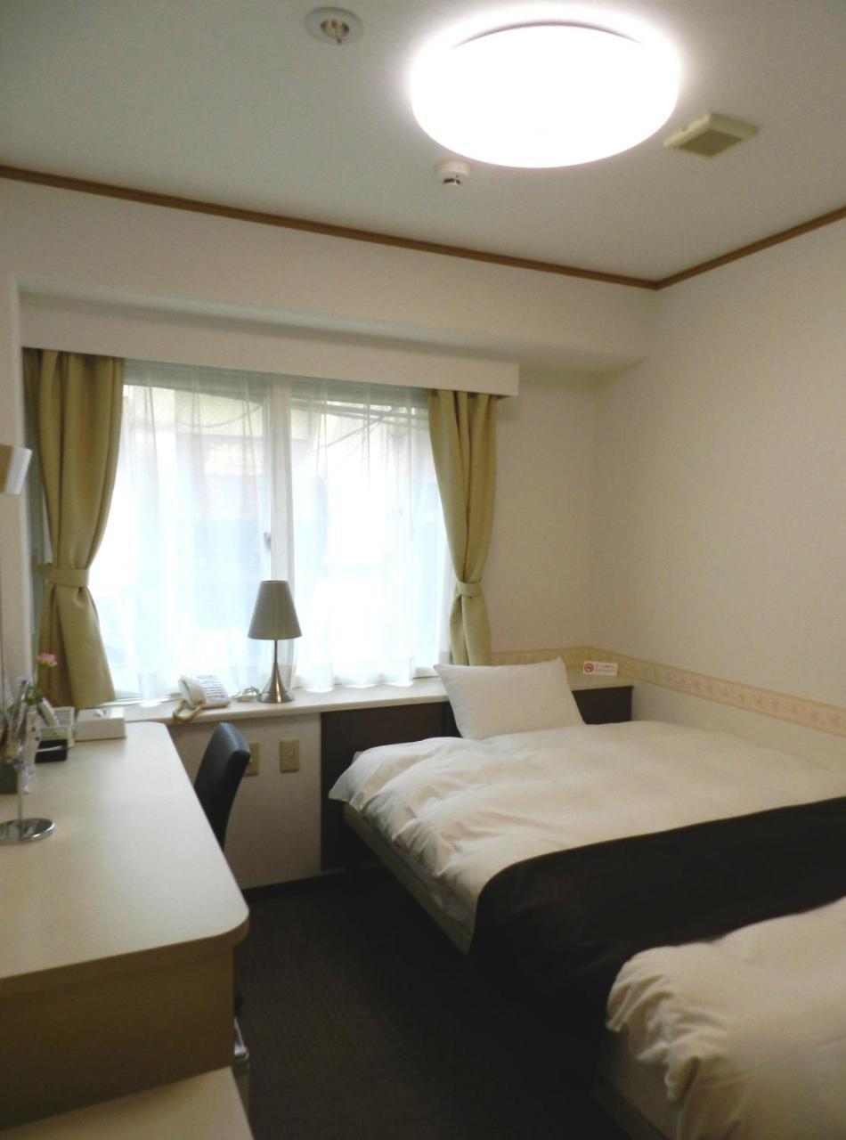 Hotel Sambancho Matsuyama  Buitenkant foto